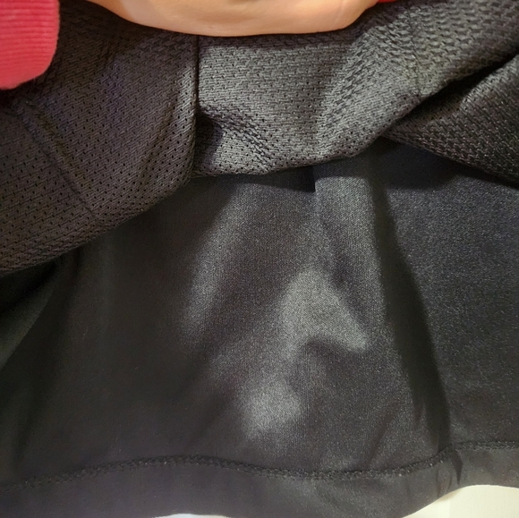 Womens New Balance jacket - Picture 2 of 5